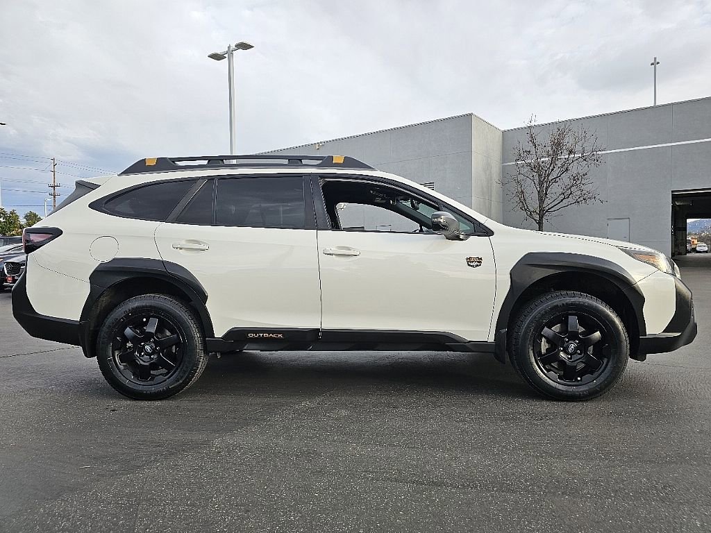 Used 2022 Subaru Outback Wilderness w/ Wilderness Package image 8