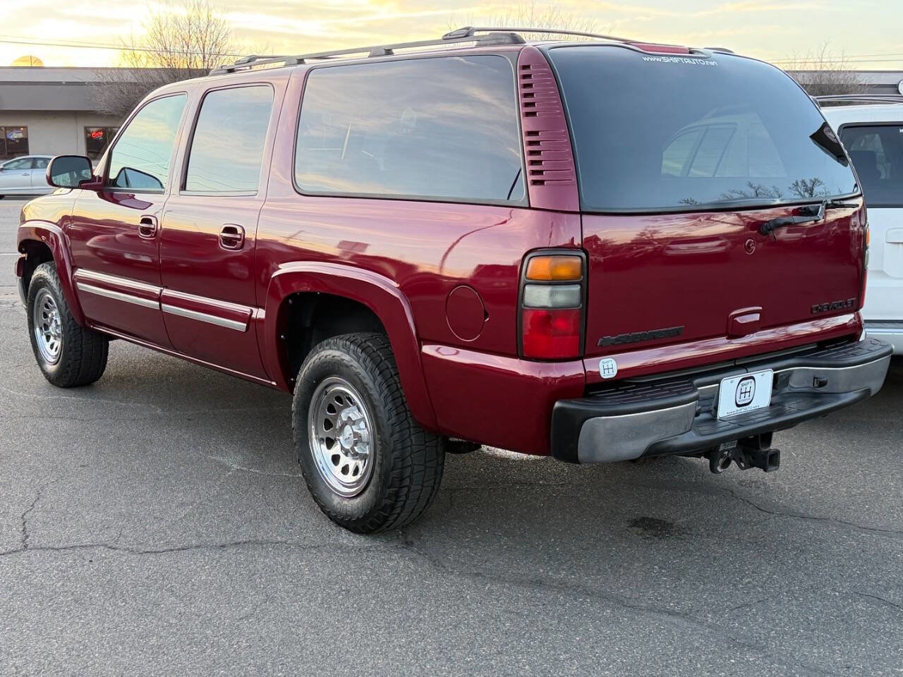 Used 2005 Chevrolet Suburban LS w/ Preferred Equipment Group image 10