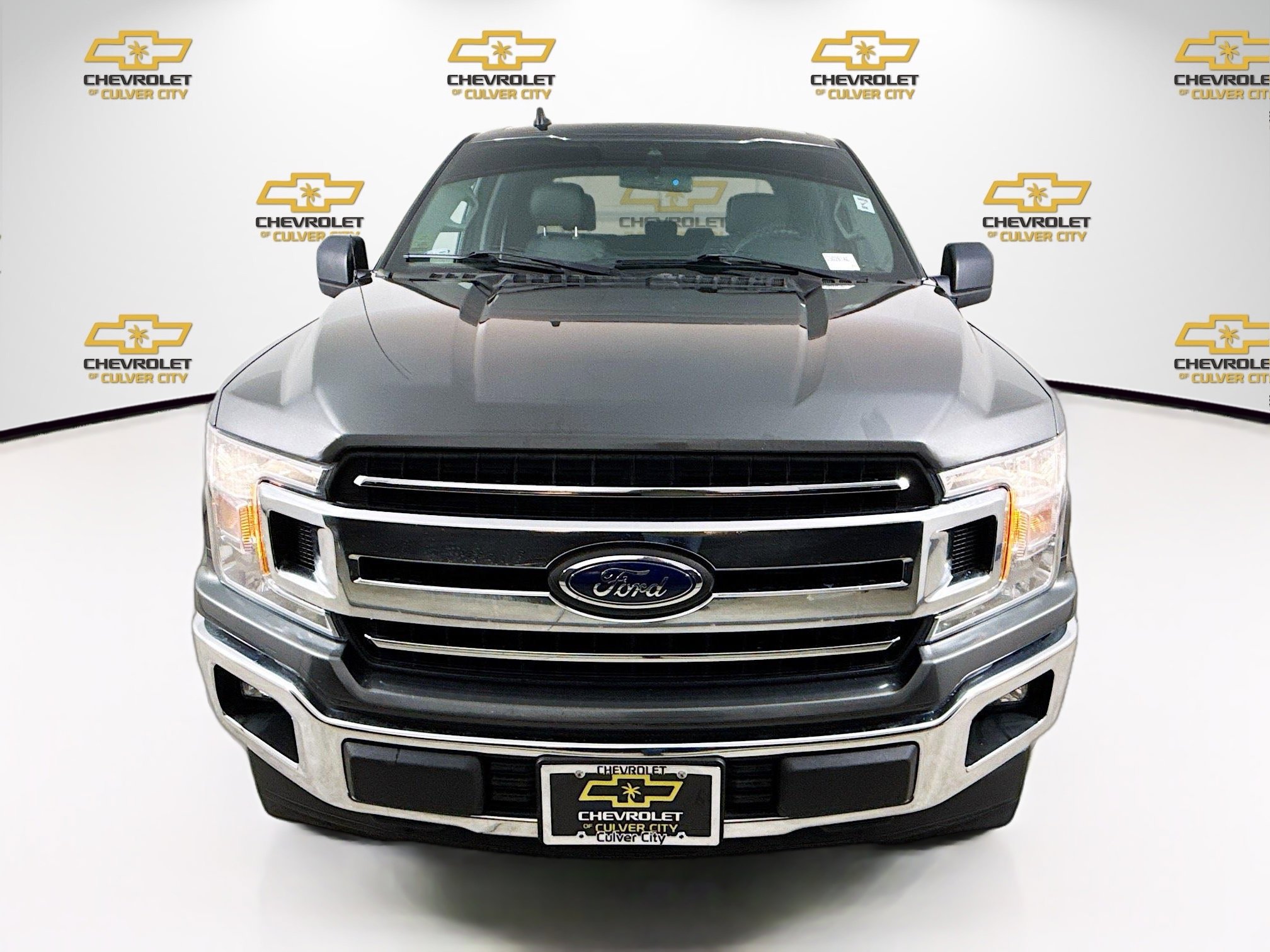 Used 2020 Ford F150 XLT image 2