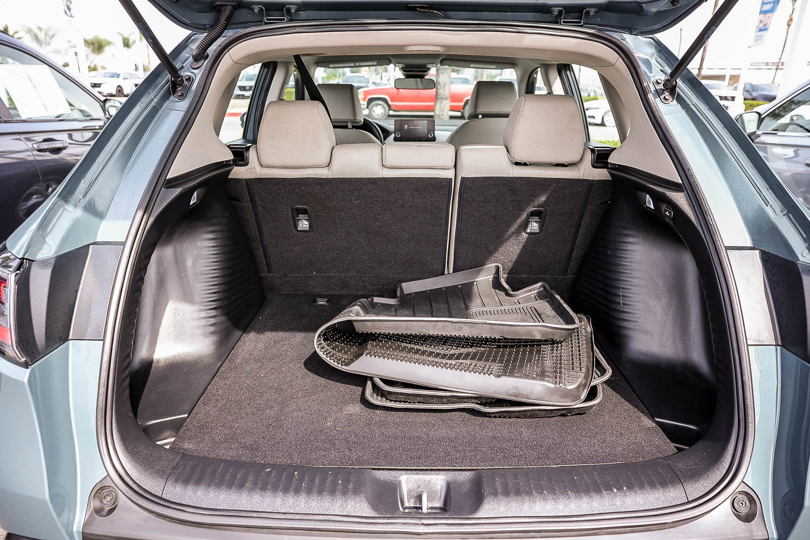 Certified 2024 Honda HR-V LX image 31