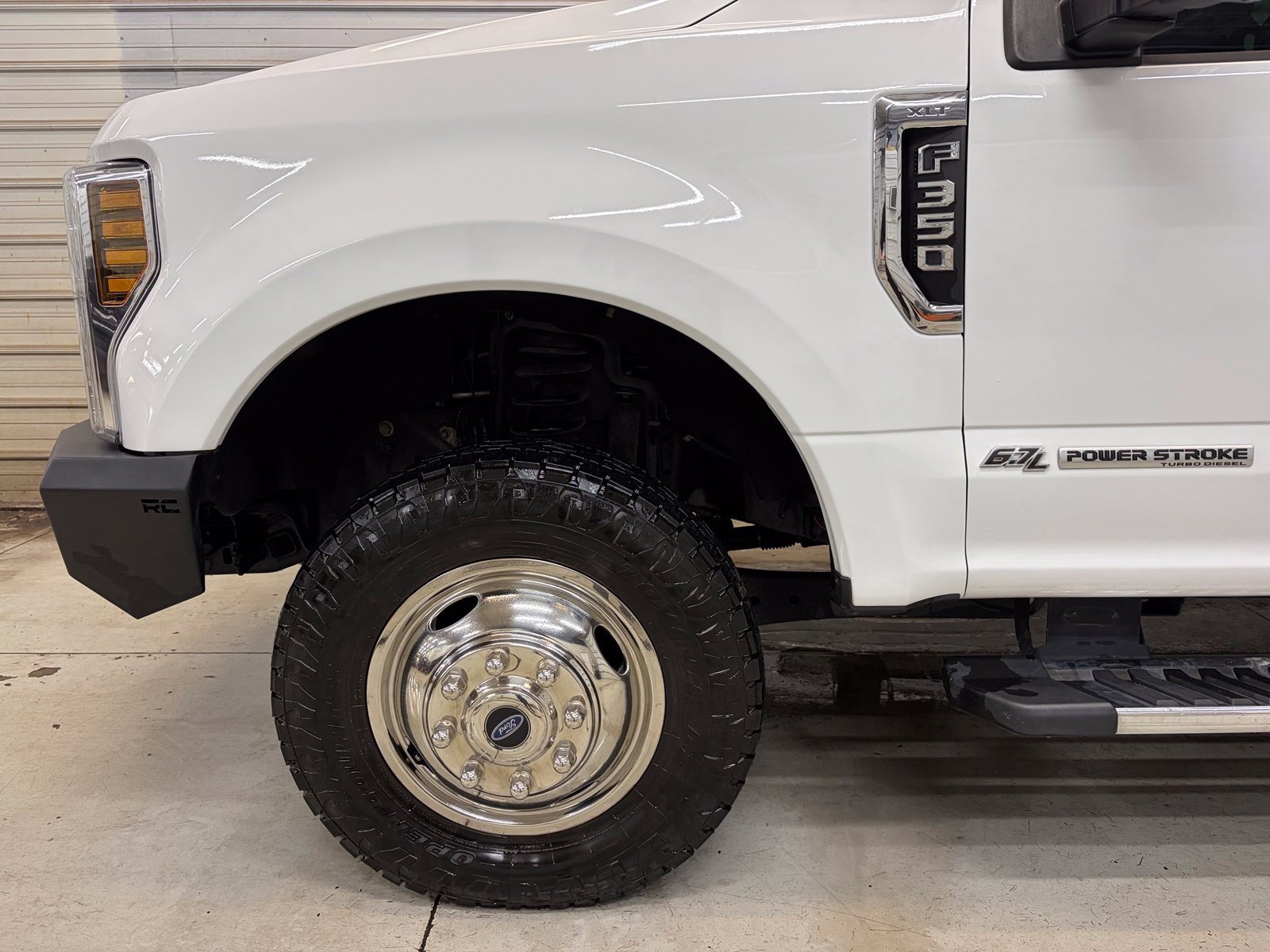 Used 2019 Ford F350 XLT AWD/4WD image 4