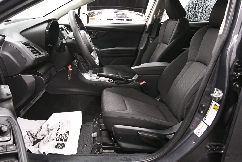 Used 2020 Subaru Impreza 2.0i AWD/4WD image 10