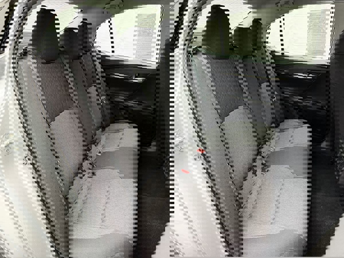 Used 2025 Toyota Camry LE image 29