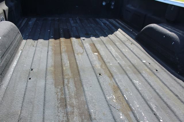 Used 2004 Chevrolet Silverado 2500 LS w/ Heavy-Duty Power Package image 12