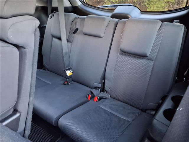 Used 2019 Toyota Highlander LE image 10