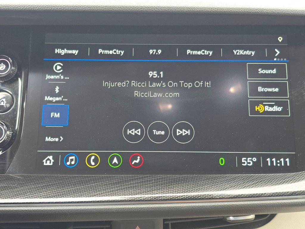 Used 2022 Buick Envision Essence w/ Technology Package I FWD image 22