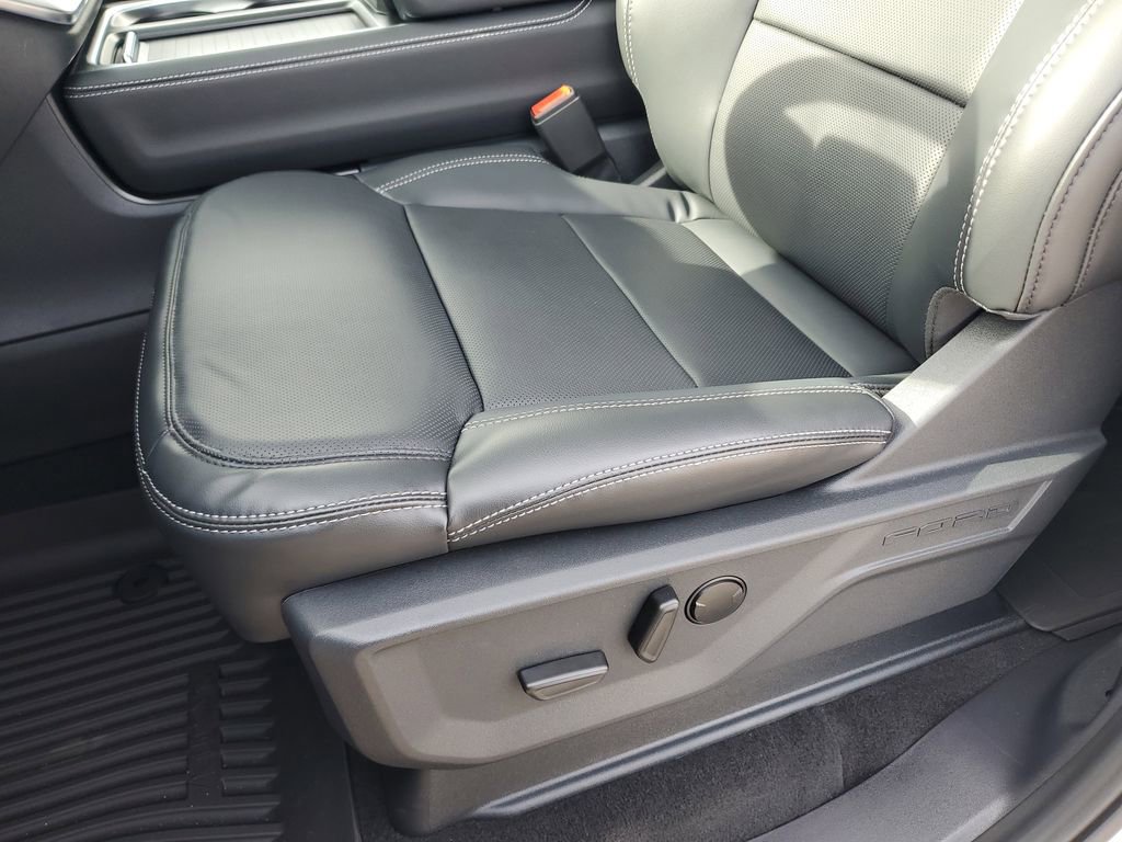 New 2026 Ford Expedition Max Platinum w/ Stealth Appearance Package image 19