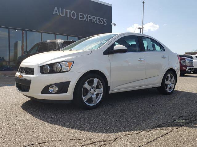 Used 2014 Chevrolet Sonic LTZ image 8