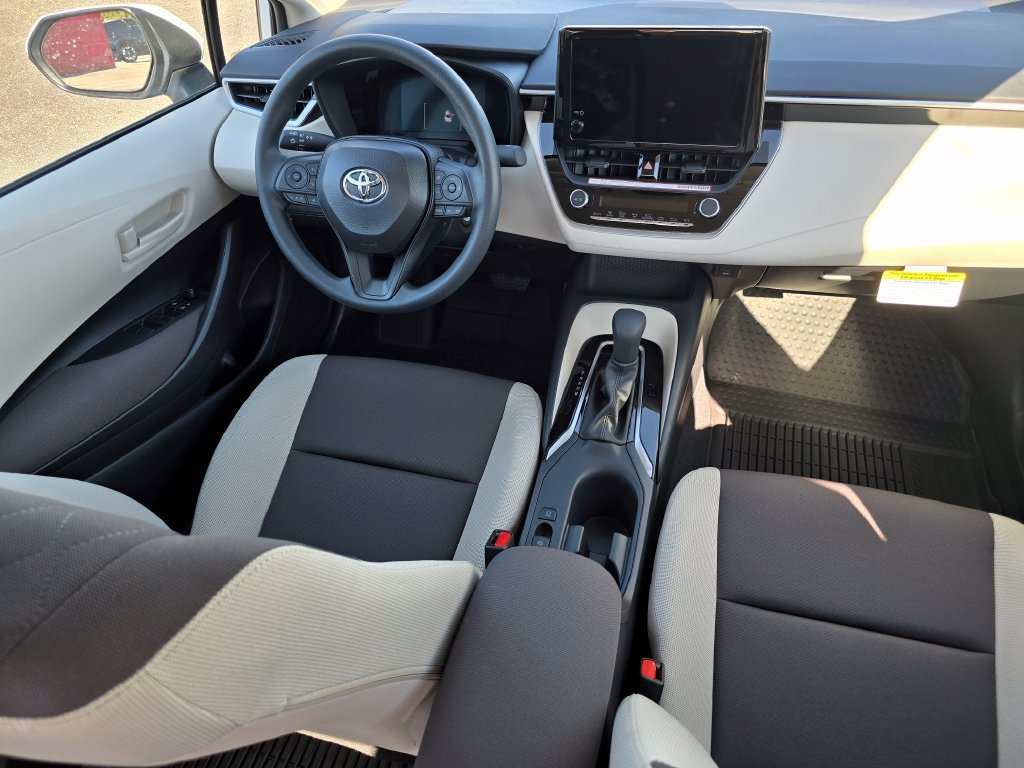 New 2027 Toyota Corolla LE FWD image 18