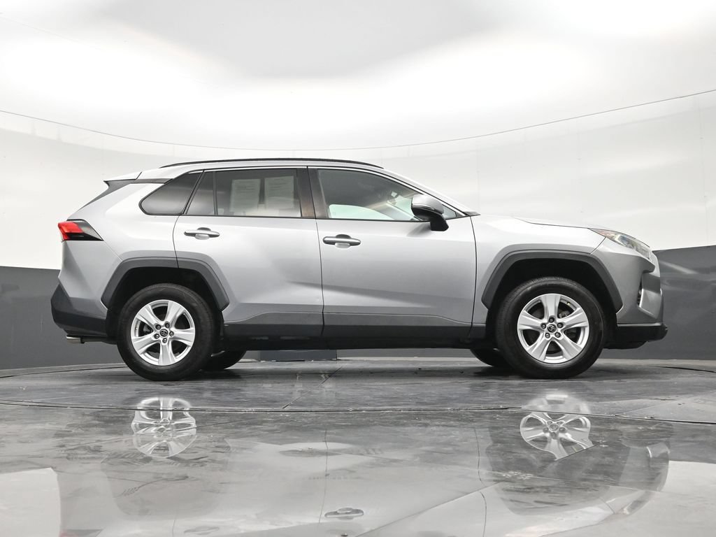 Used 2021 Toyota RAV4 XLE FWD image 25