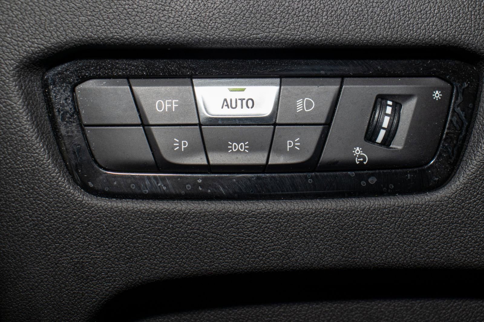 Used 2024 BMW 330i Sedan RWD image 27