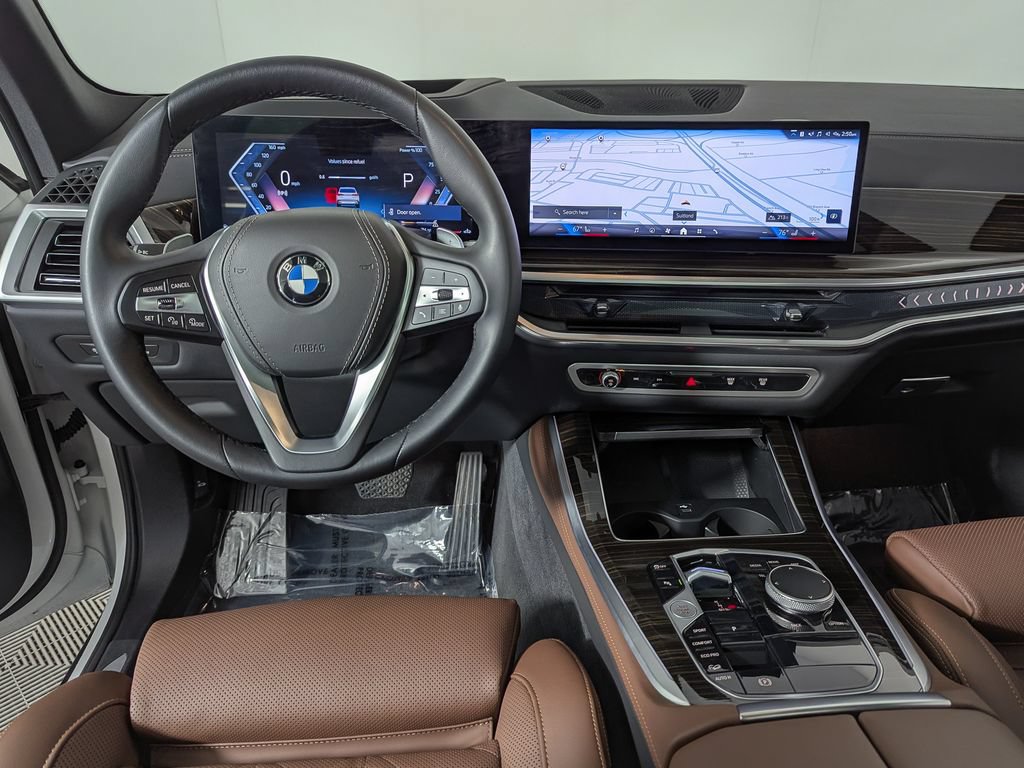 Used 2025 BMW X5 xDrive40i w/ Premium Package AWD/4WD image 21