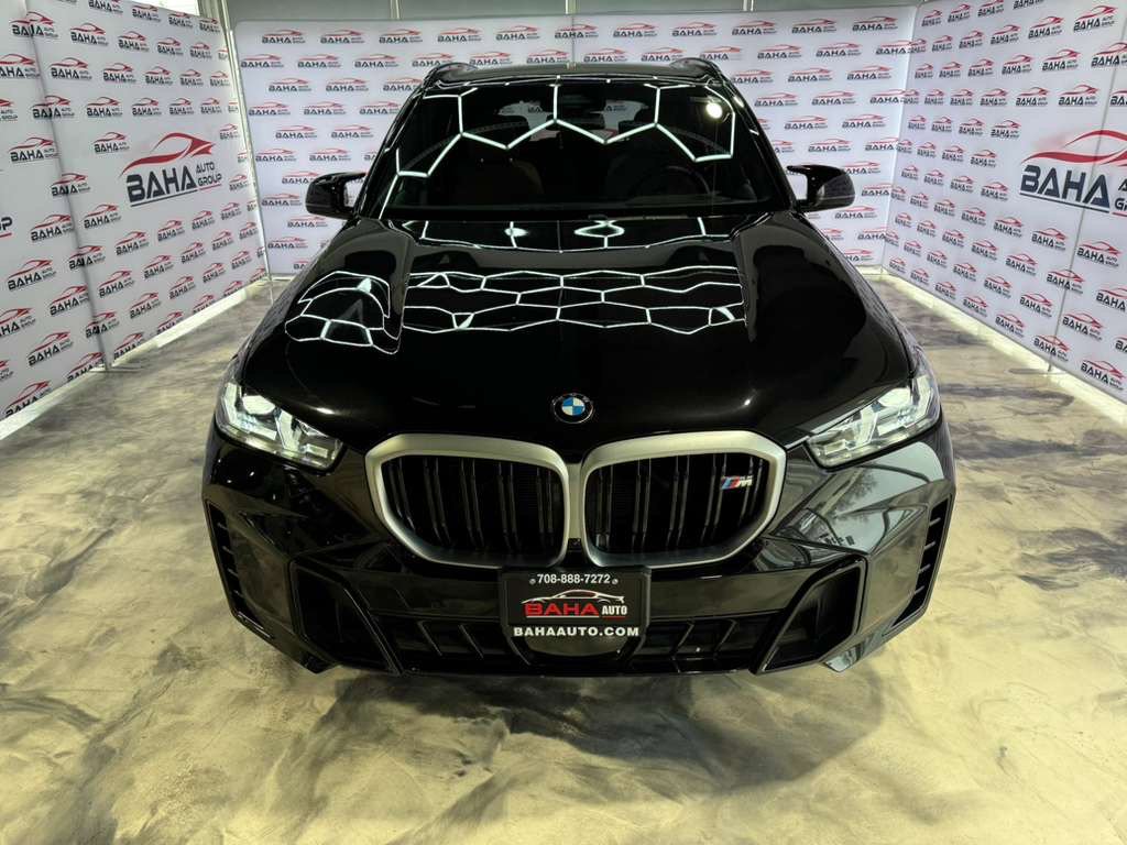Used 2026 BMW X5 M60i image 4