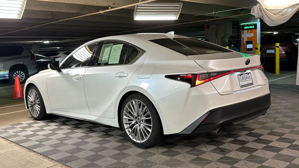Used 2022 Lexus IS 300 AWD w/ Premium Package image 7