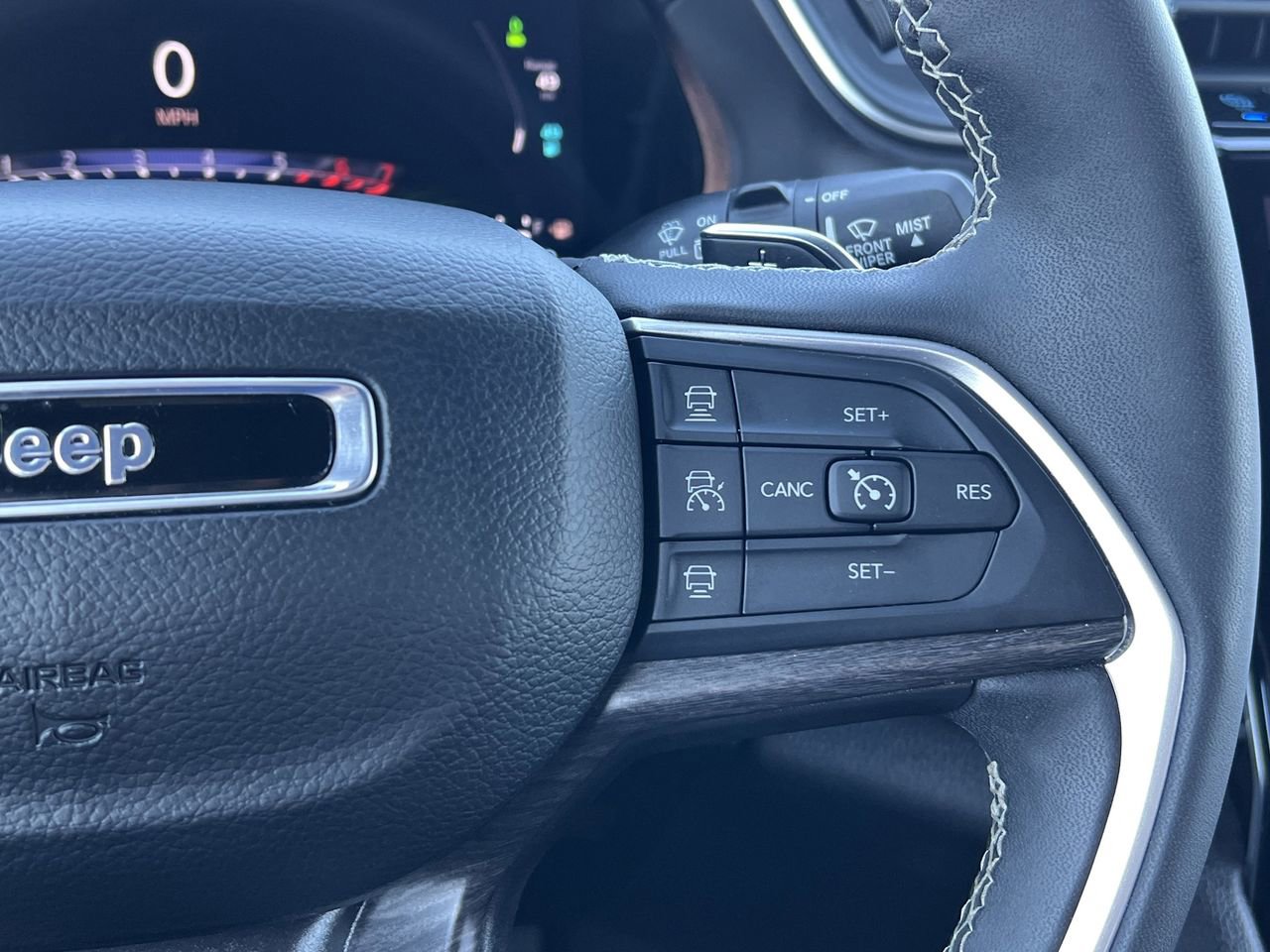 Used 2024 Jeep Grand Cherokee Limited 4xe image 14