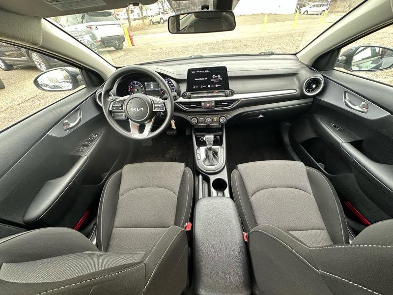 Used 2024 Kia Forte LXS FWD image 14