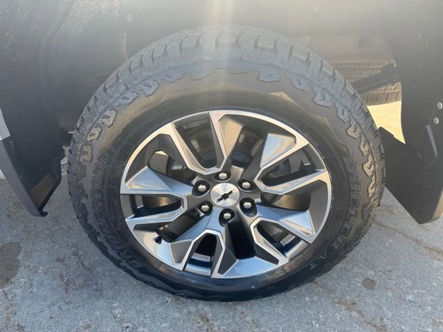Certified 2024 Chevrolet Silverado 1500 RST w/ Convenience Package II AWD/4WD image 10