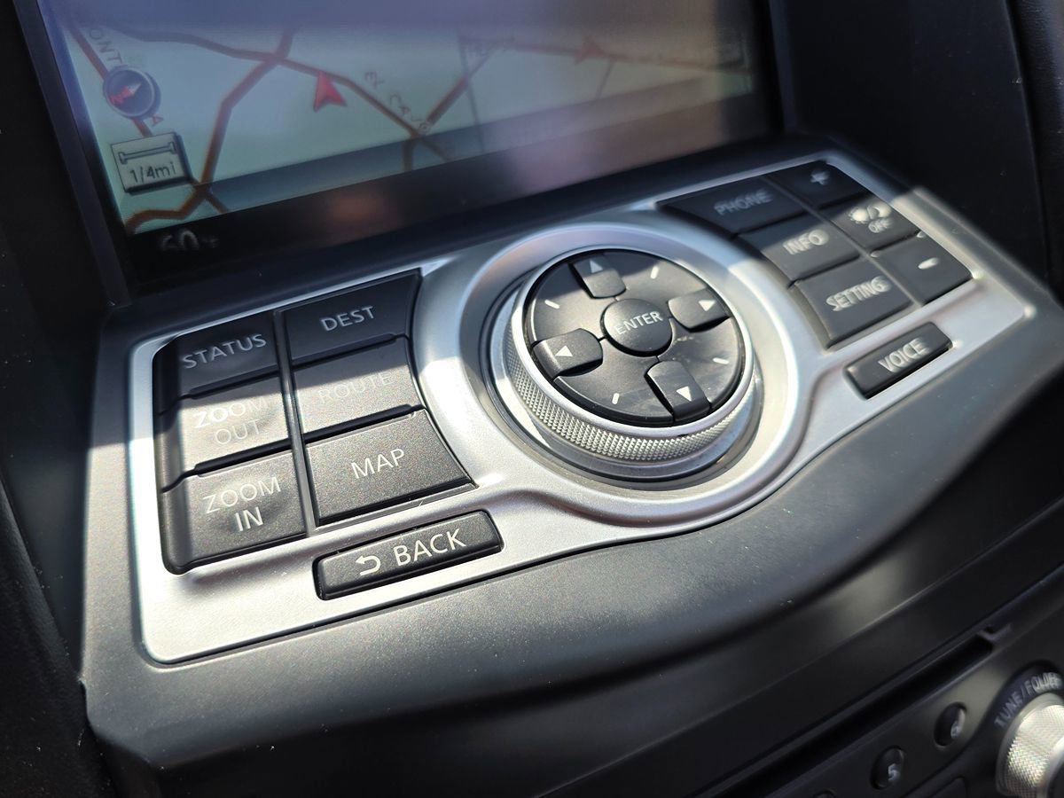 Used 2010 Nissan 370Z Touring w/ Sport Pkg RWD image 31