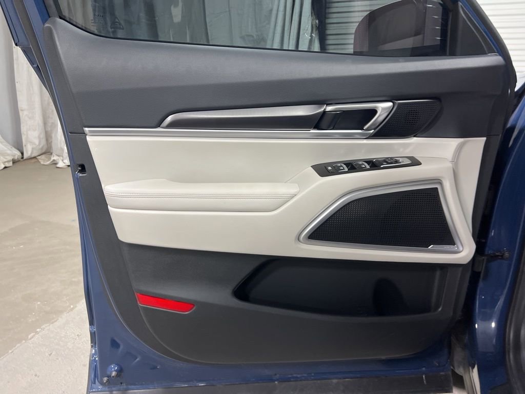 Used 2023 Kia Telluride S w/ S Sunroof Package image 23