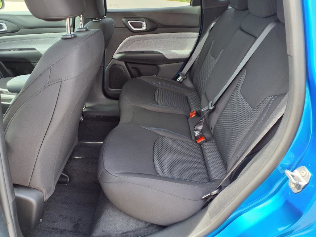New 2025 Jeep Compass Sport image 27