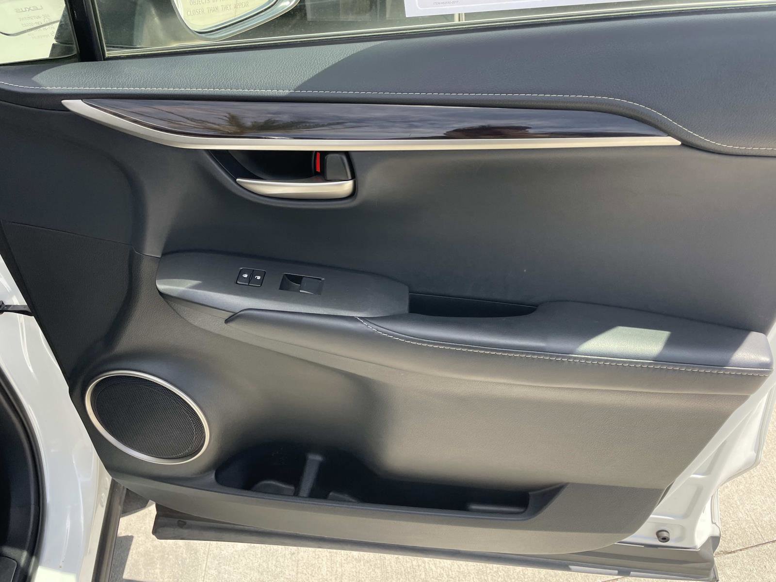 Used 2015 Lexus NX 200t FWD w/ Luxury Package image 22