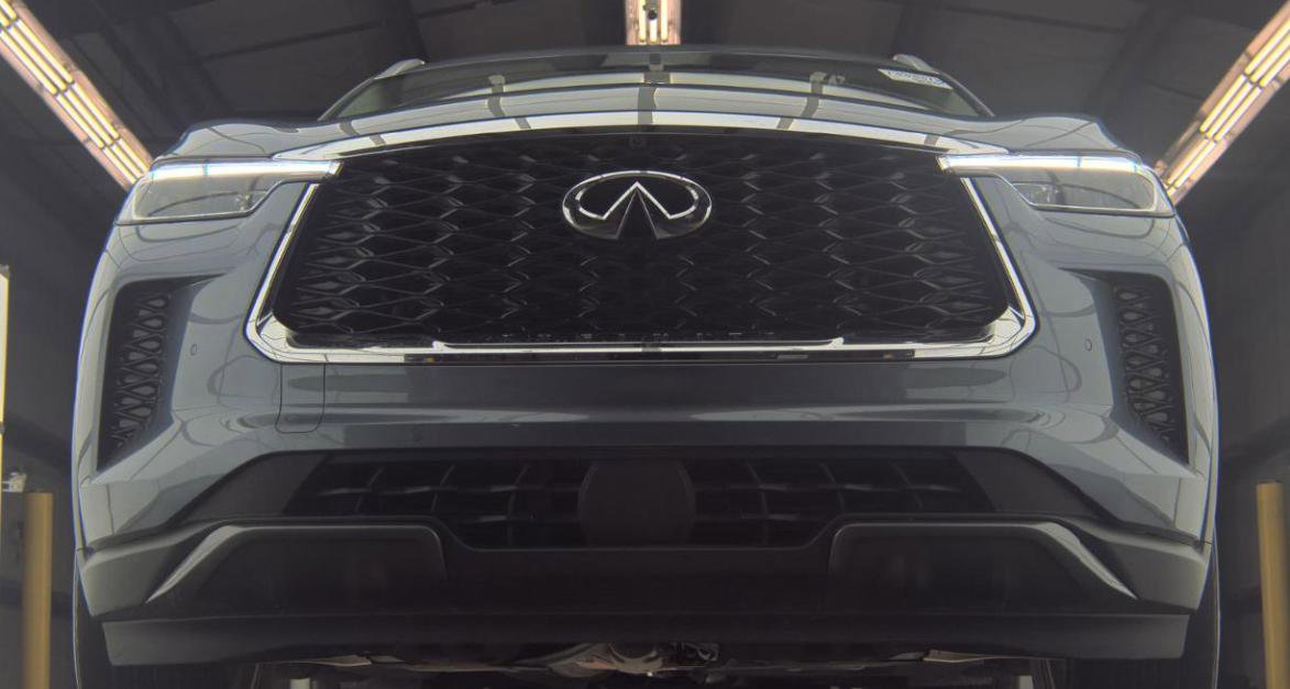 Certified 2023 INFINITI QX60 Sensory w/ Vision Package image 3