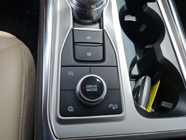 Used 2023 Ford Explorer Platinum w/ Technology Package image 32