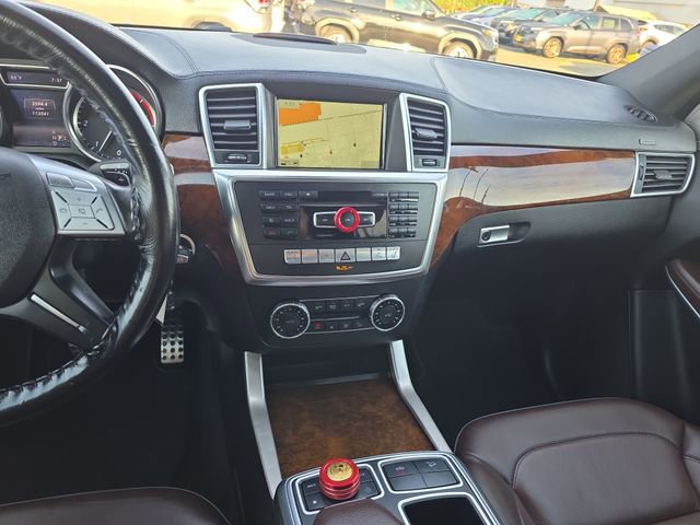 Used 2014 Mercedes-Benz GL 350 BlueTEC 4MATIC image 24