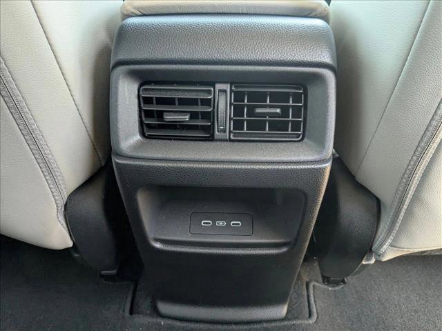 Used 2025 Honda CR-V EX-L image 16