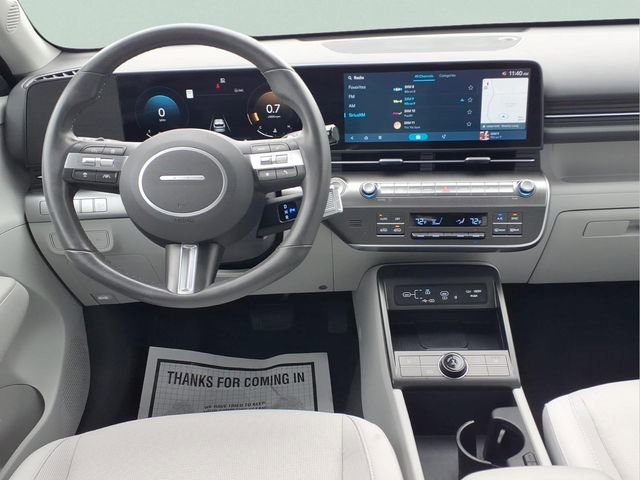 Used 2025 Hyundai Kona SEL image 6