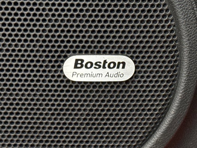 Used 2013 Chevrolet Camaro SS w/ RS Package image 17