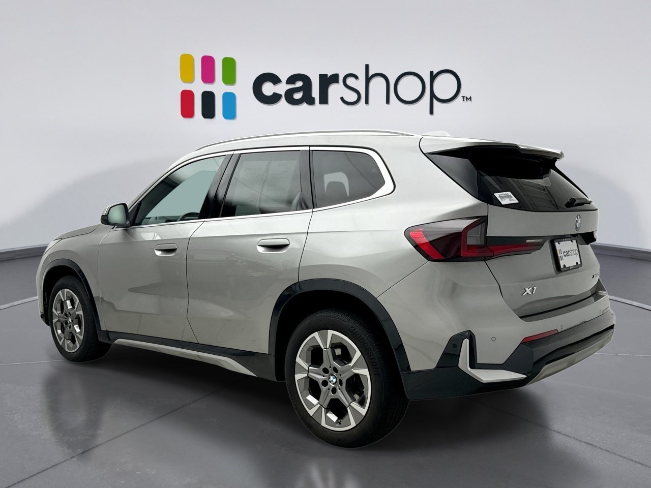 Used 2025 BMW X1 xDrive28i w/ Technology Package AWD/4WD image 3