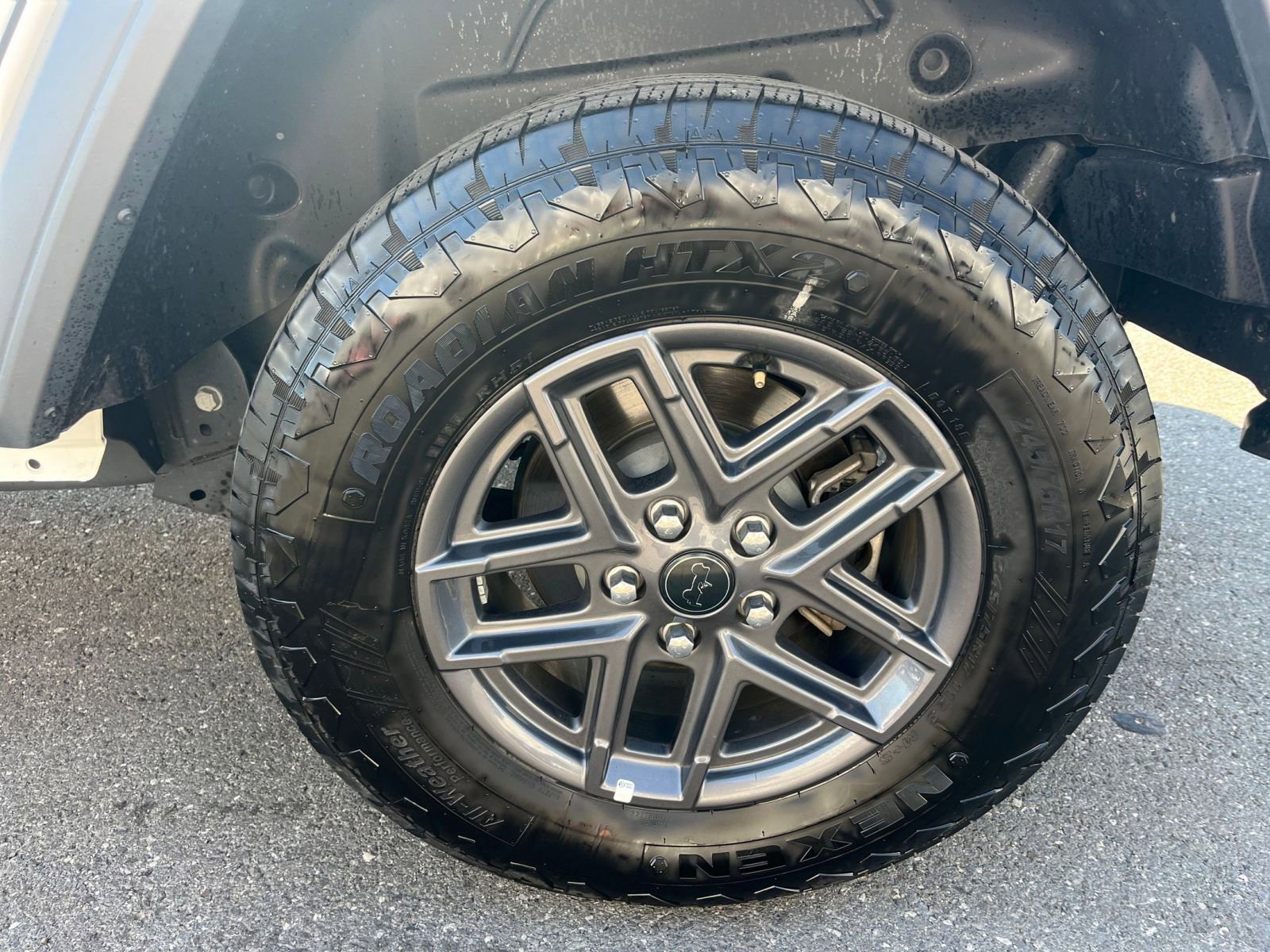 Used 2025 Jeep Wrangler Sport S image 29