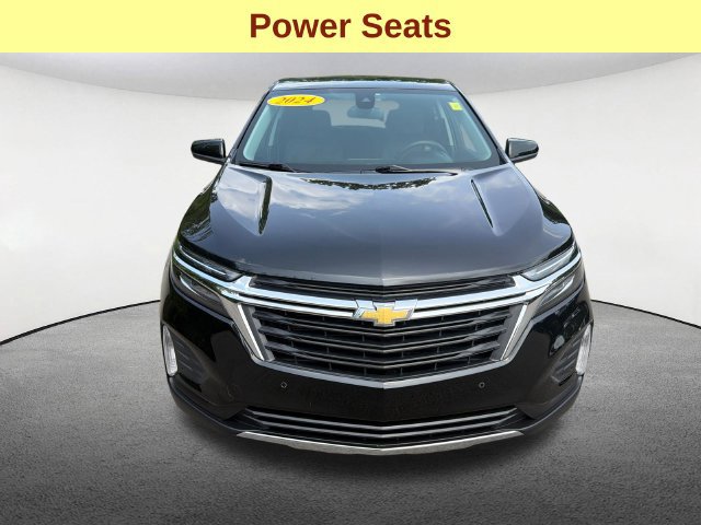 Used 2024 Chevrolet Equinox LT w/ LPO, Floor Liner Package AWD/4WD image 4