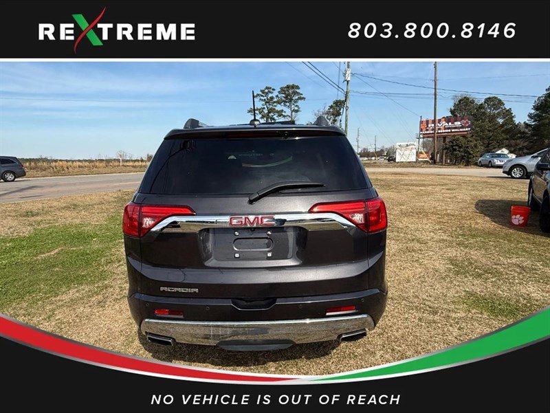 Used 2017 GMC Acadia Denali w/ Technology Package image 8