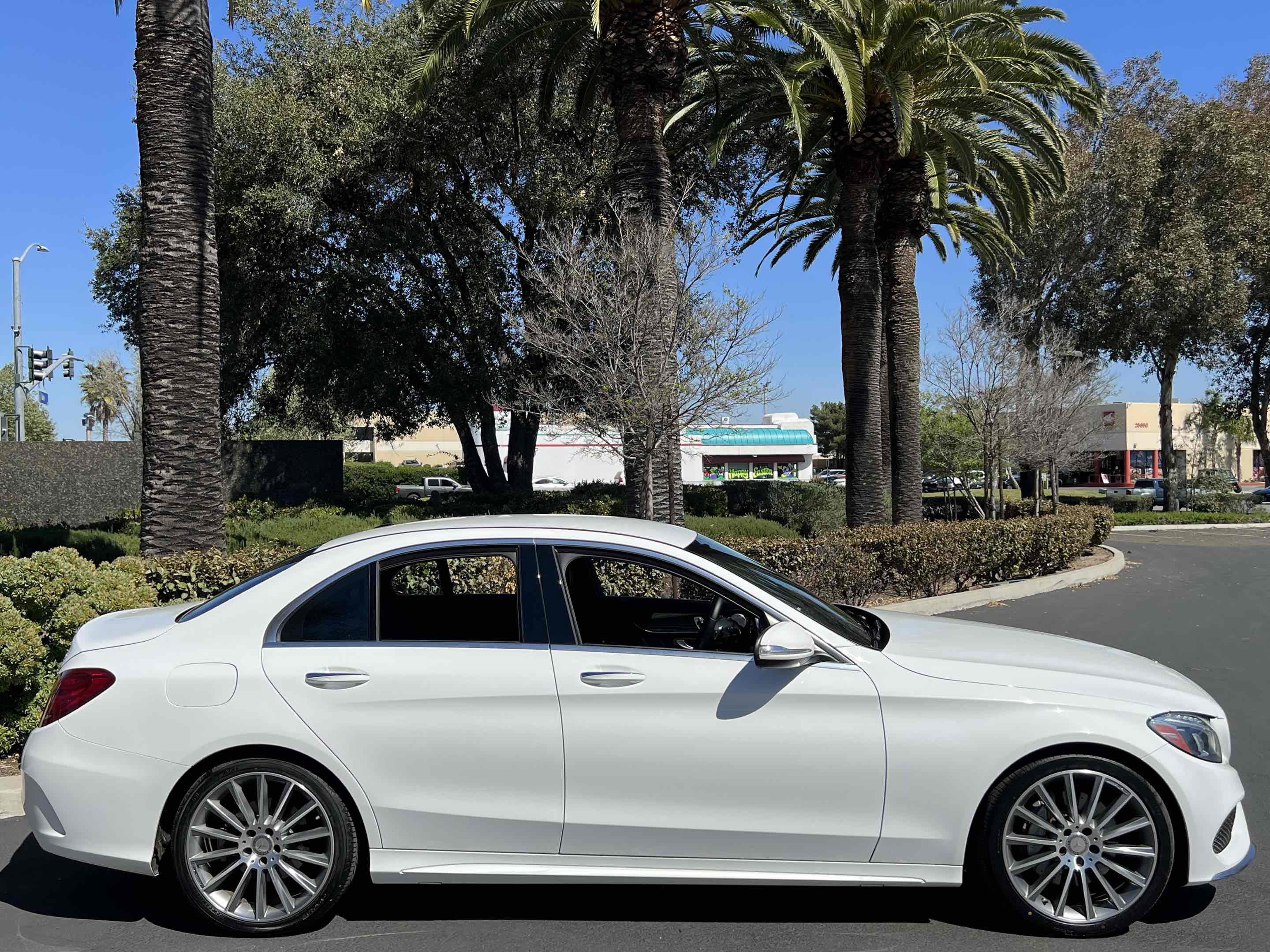 Used 2015 Mercedes-Benz C 300 Sport image 62