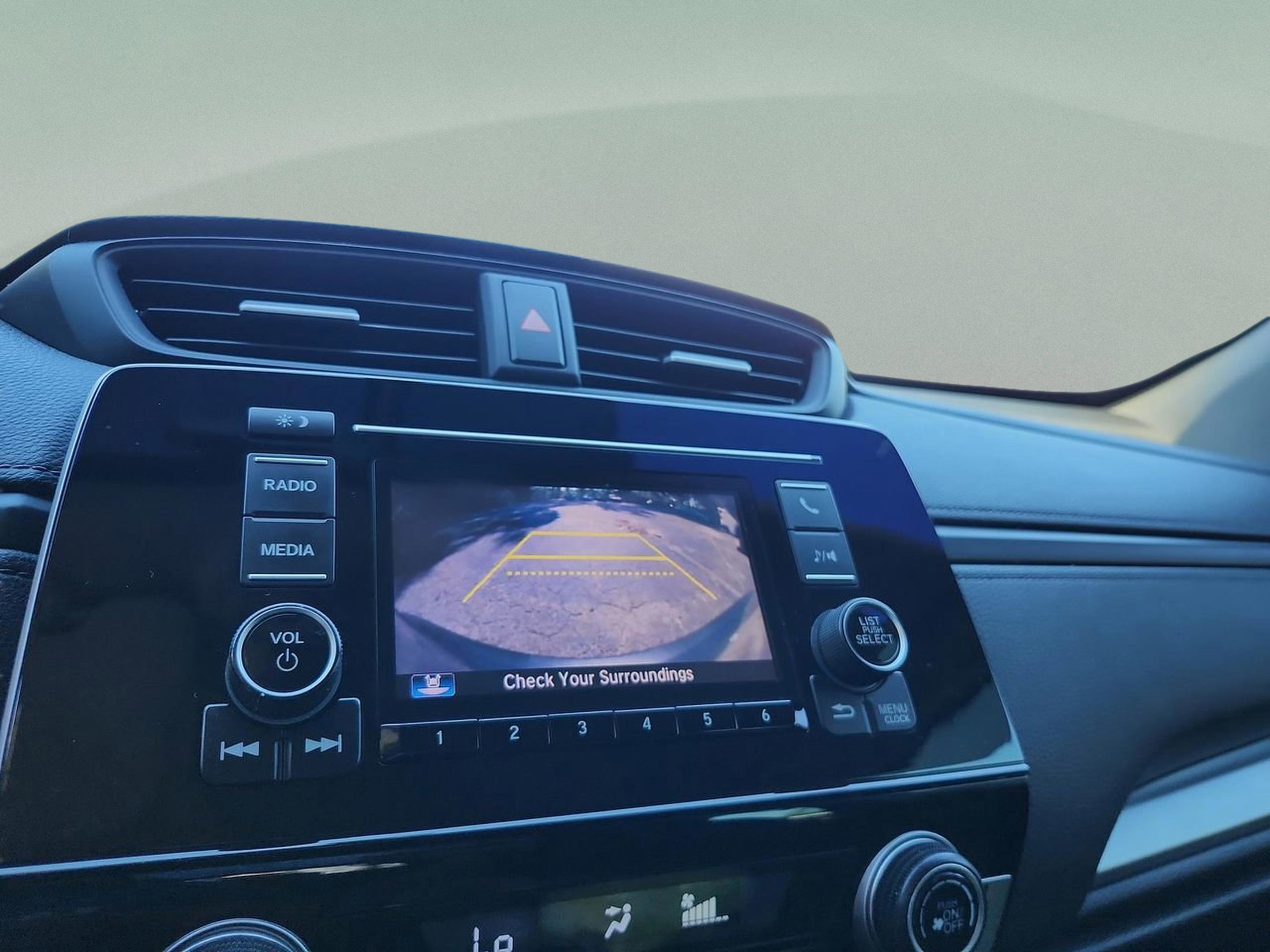 Used 2018 Honda CR-V LX image 24