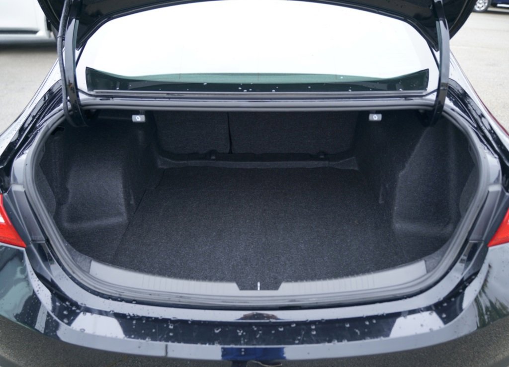 Used 2023 Chevrolet Malibu LT image 7