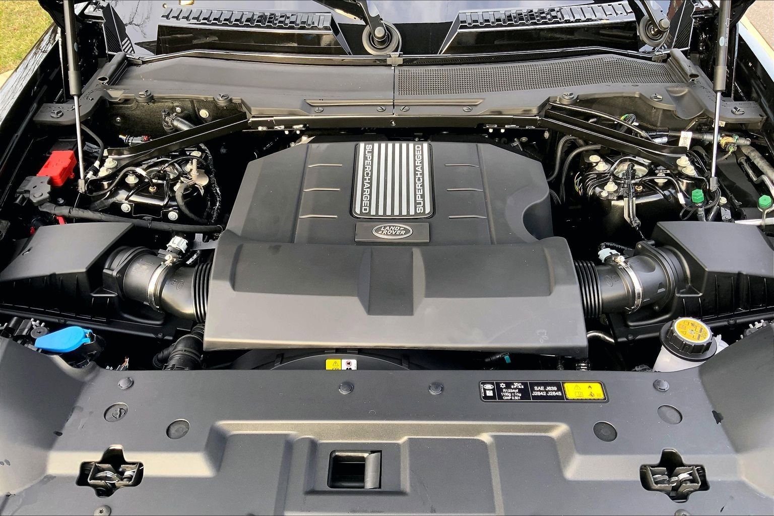 New 2026 Land Rover Defender 110 V8 image 16