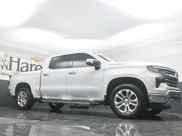 Used 2023 Chevrolet Silverado 1500 LTZ image 2
