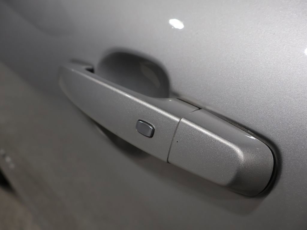 Used 2021 Chevrolet Equinox LT image 9