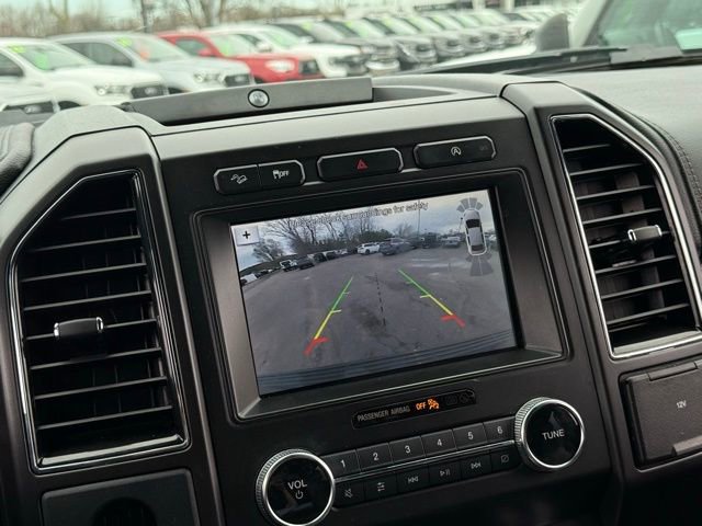 Used 2019 Ford Expedition Max Limited image 4