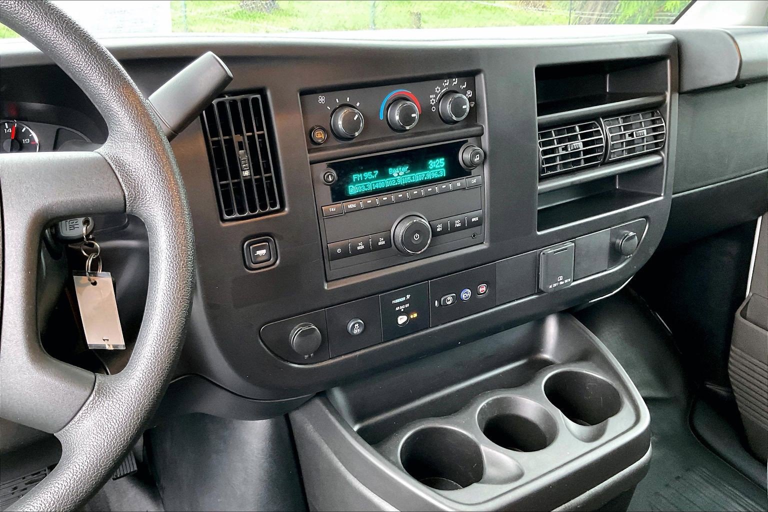 Certified 2024 GMC Savana 2500 w/ Driver Convenience Package image 5