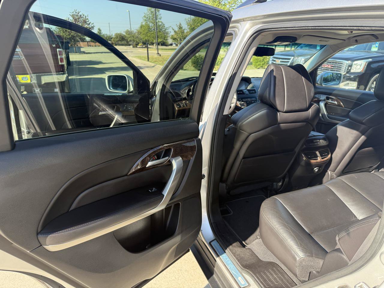 Used 2012 Acura MDX w/ Technology Package AWD/4WD image 12