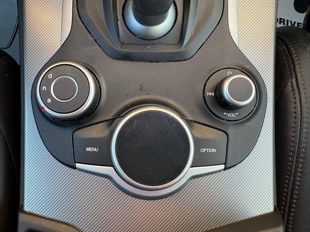 Used 2018 Alfa Romeo Stelvio Ti Sport image 45