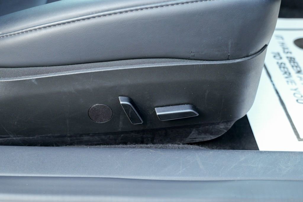 Used 2023 Tesla Model 3 Standard Range RWD image 33