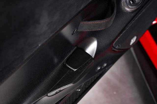 Used 2019 Ferrari 488 Pista Coupe RWD image 69