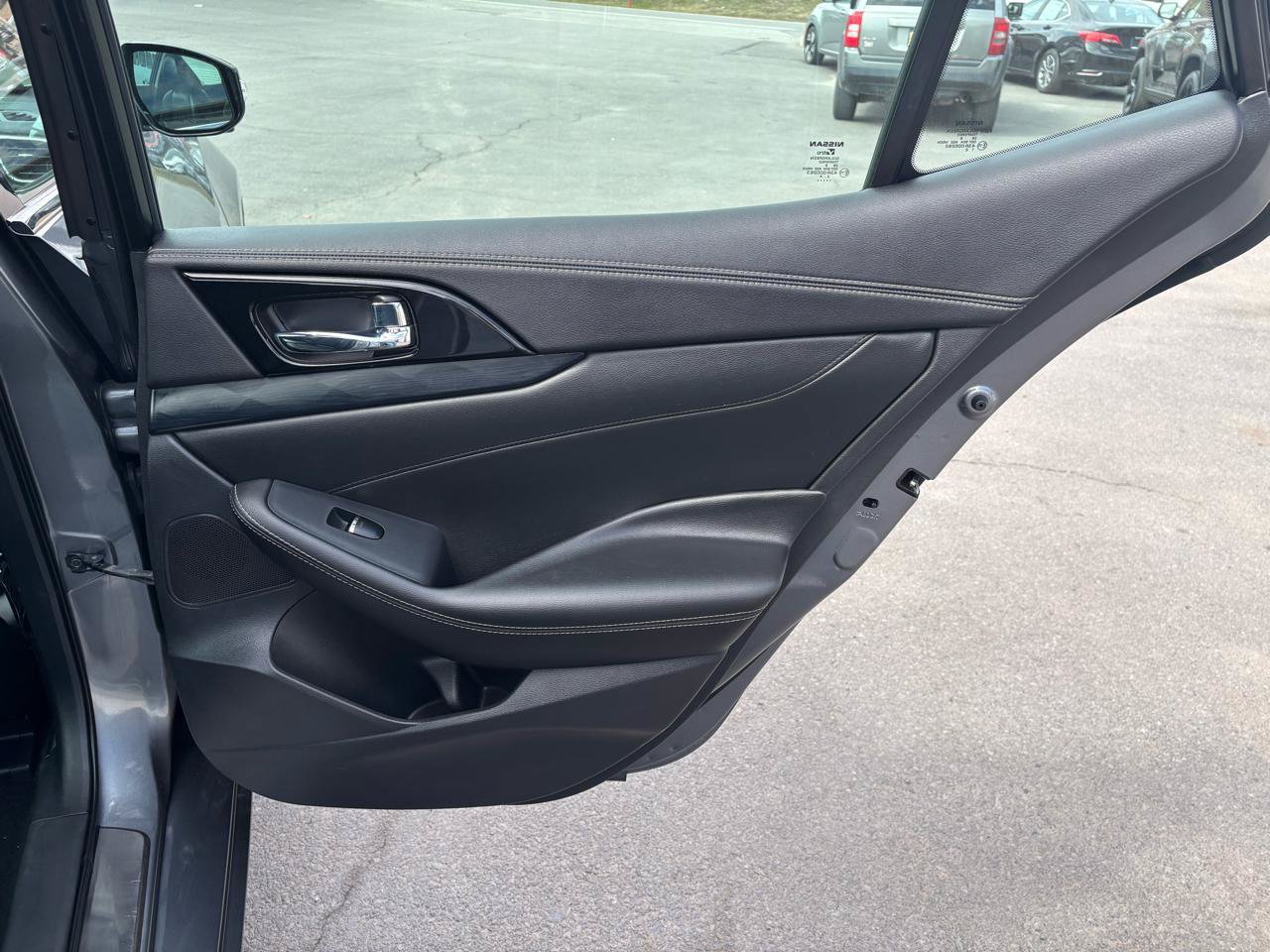Used 2020 Nissan Maxima Platinum w/ Sport Mat Group FWD image 20
