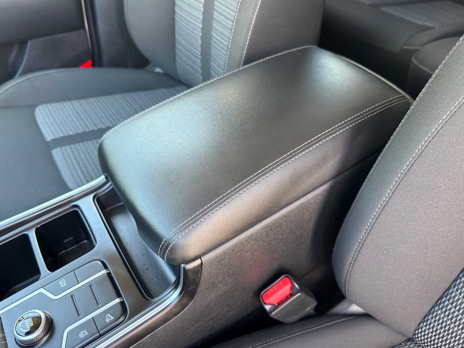 Certified 2023 Kia Sorento LX FWD image 16