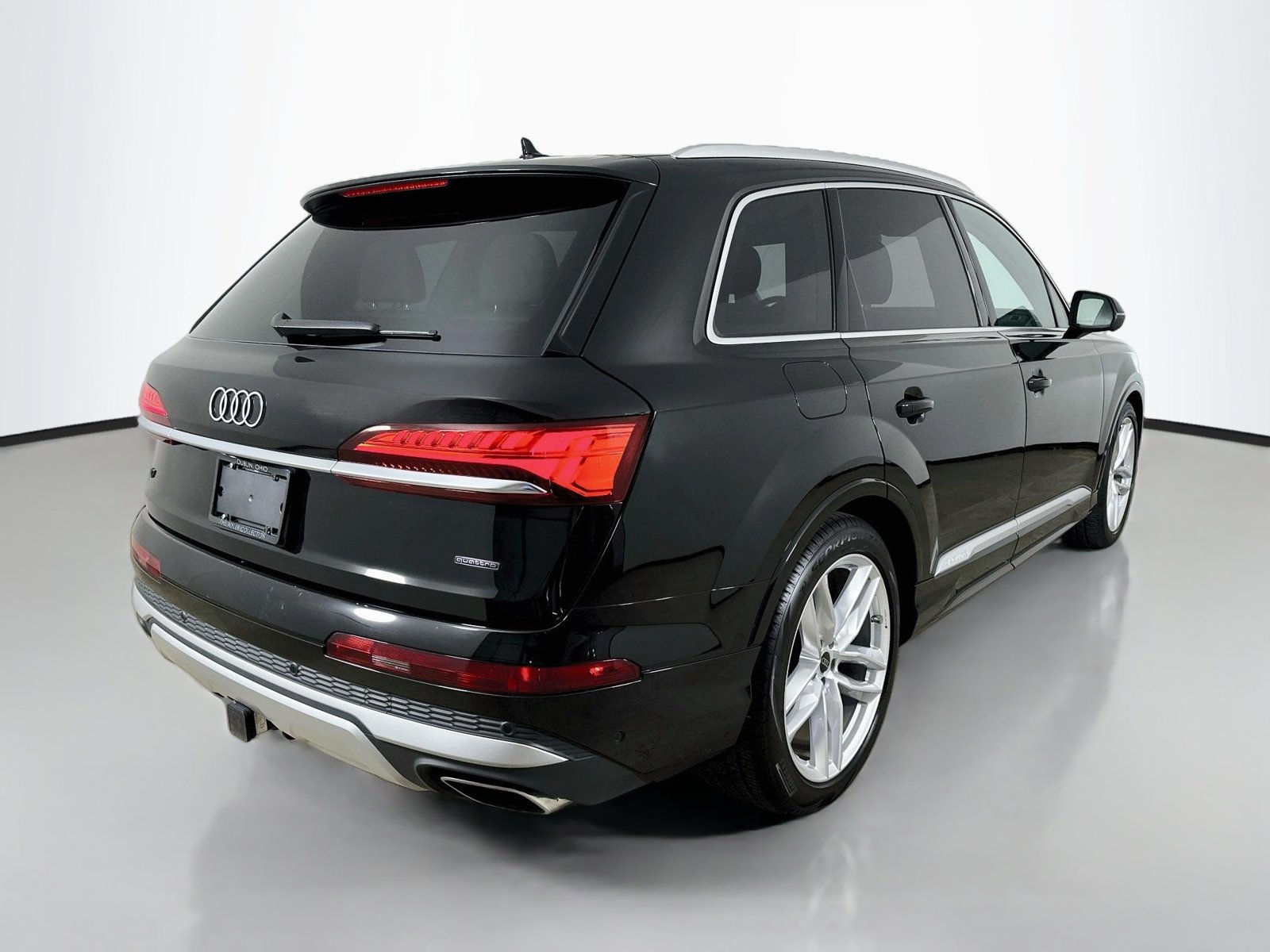 Used 2025 Audi Q7 3.0T Premium Plus w/ Premium Plus Package AWD/4WD image 5